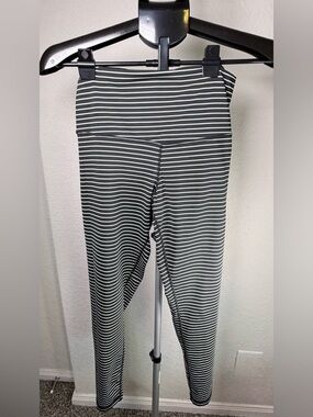 DYI Define Your Inspiration Black White Striped High Waist Leggings Large